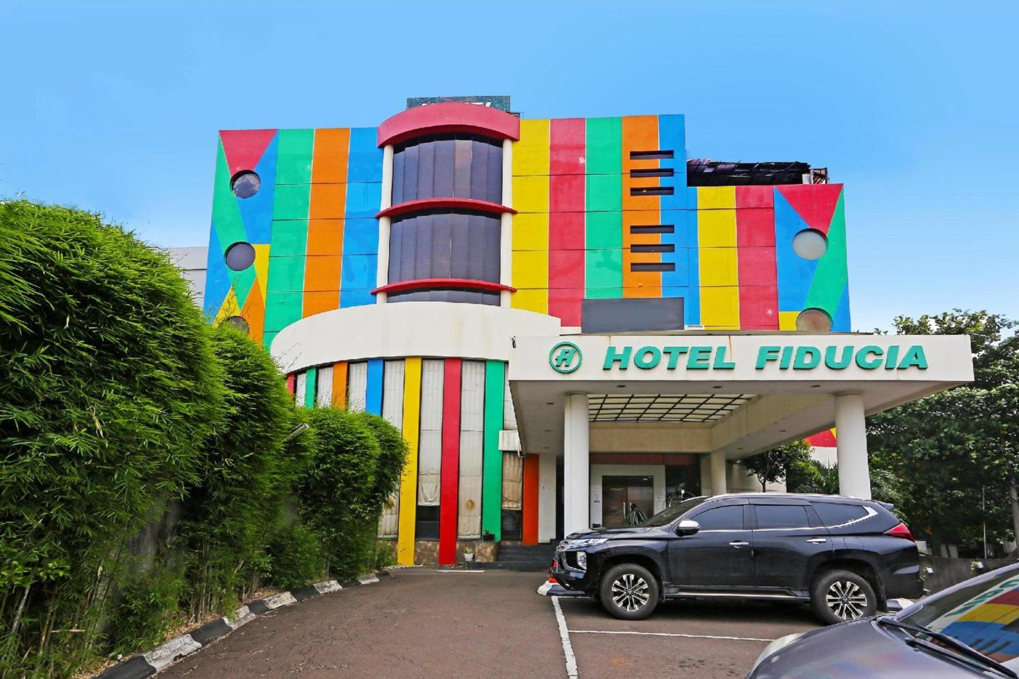 Sans Hotel Fiducia Serpong Extérieur photo