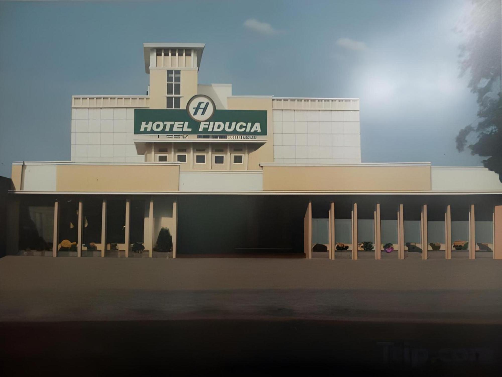 Sans Hotel Fiducia Serpong Extérieur photo